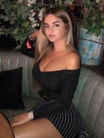 Полина